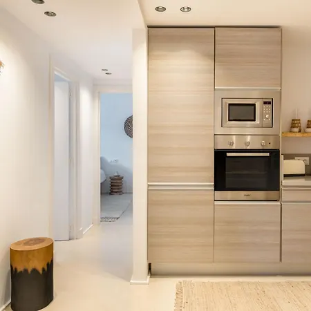 - Serendipity Flat- Stunning Views And Serene Interior Estepona
