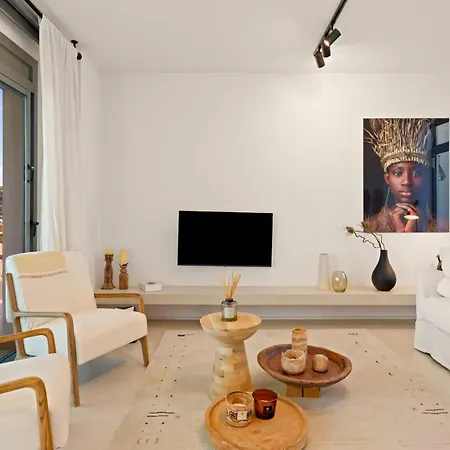 Apartment Serendipity Flat- Stunning Views And Serene Interior *